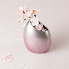 銘仙　薄ピンクに黒の小花　しつけ糸付　美品　大人っぽい　桜の季節にも　A16 2026年1月21日号＞【1月28日(水)発売】桜シリーズ、新たなアイテム